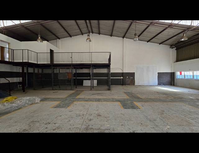 399M² WAREHOUSE TO LET IN SEBENZA